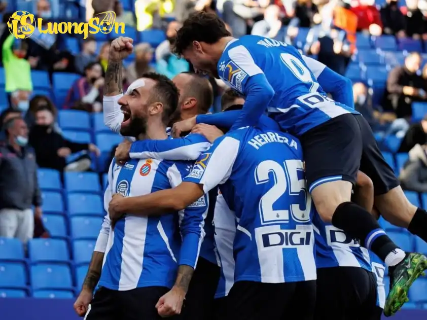 Espanyol được coi là chú ngựa ô thăng tiến mạnh mẽ ở mùa này