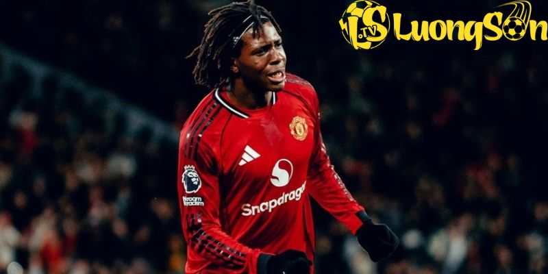 Patrick Dorgu: Cầu Thủ Trẻ Ghi Dấu Ấn